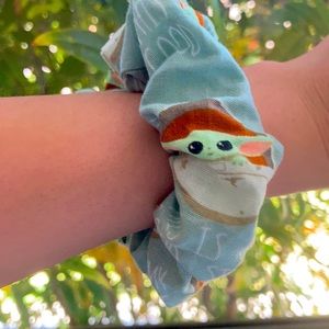 Baby Yoda Scrunchie